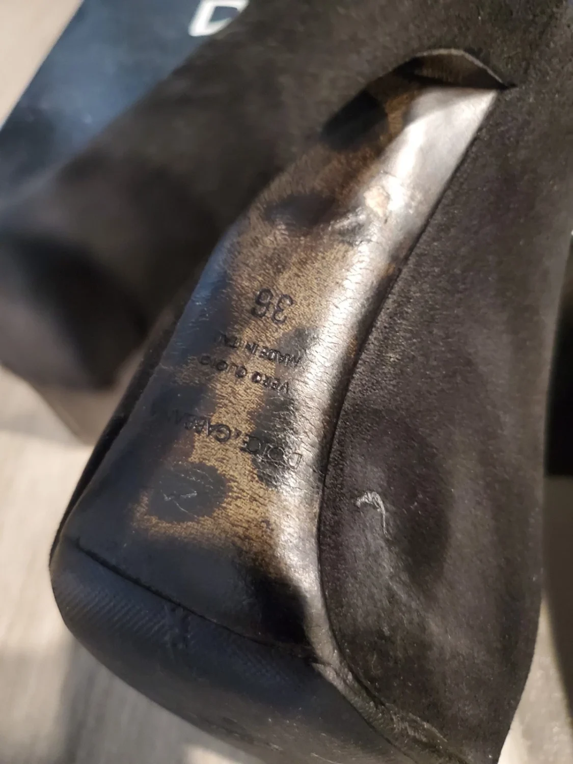 Dolce & Gabbana 黑色麂皮绒尖头细高跟鞋豹纹鞋垫 US 6-
