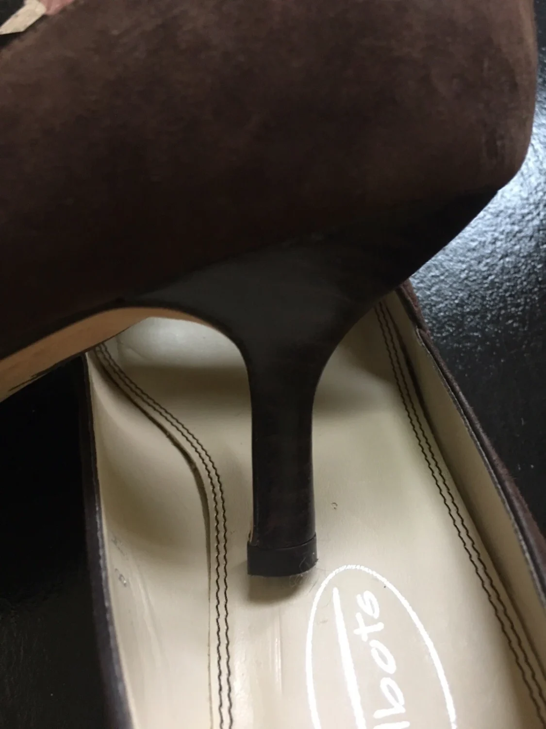 Talbots 棕色麂皮绒 3 英寸高跟鞋,优雅经典! 8 码西班牙制造-