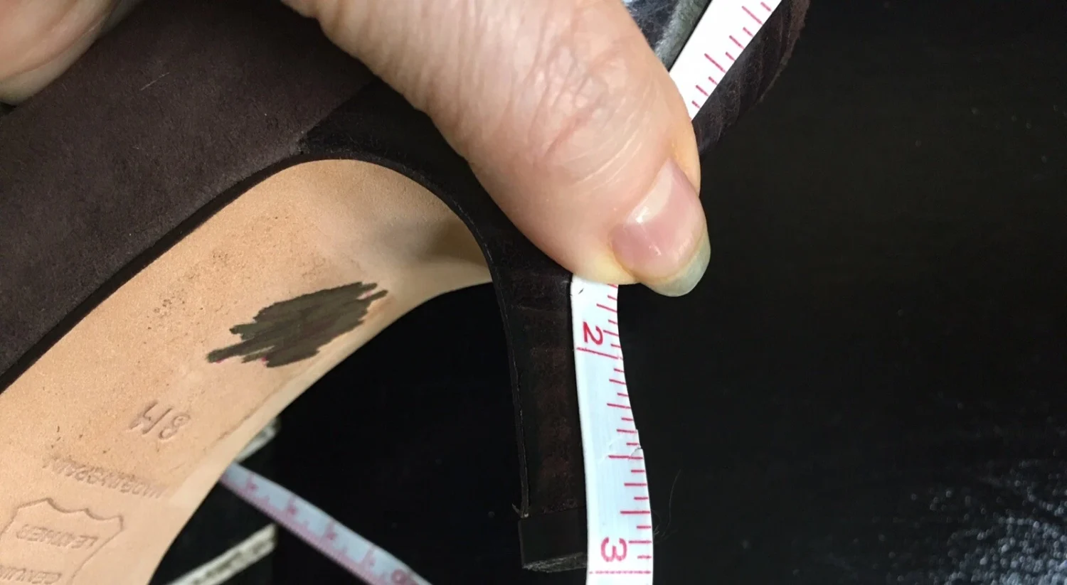 Talbots 棕色麂皮绒 3 英寸高跟鞋,优雅经典! 8 码西班牙制造-
