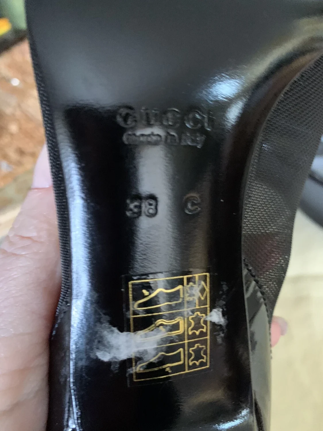 古驰 TOM FORD 泵鞋黑色漆皮/深绿色鞋跟 Eu 38,意大利-