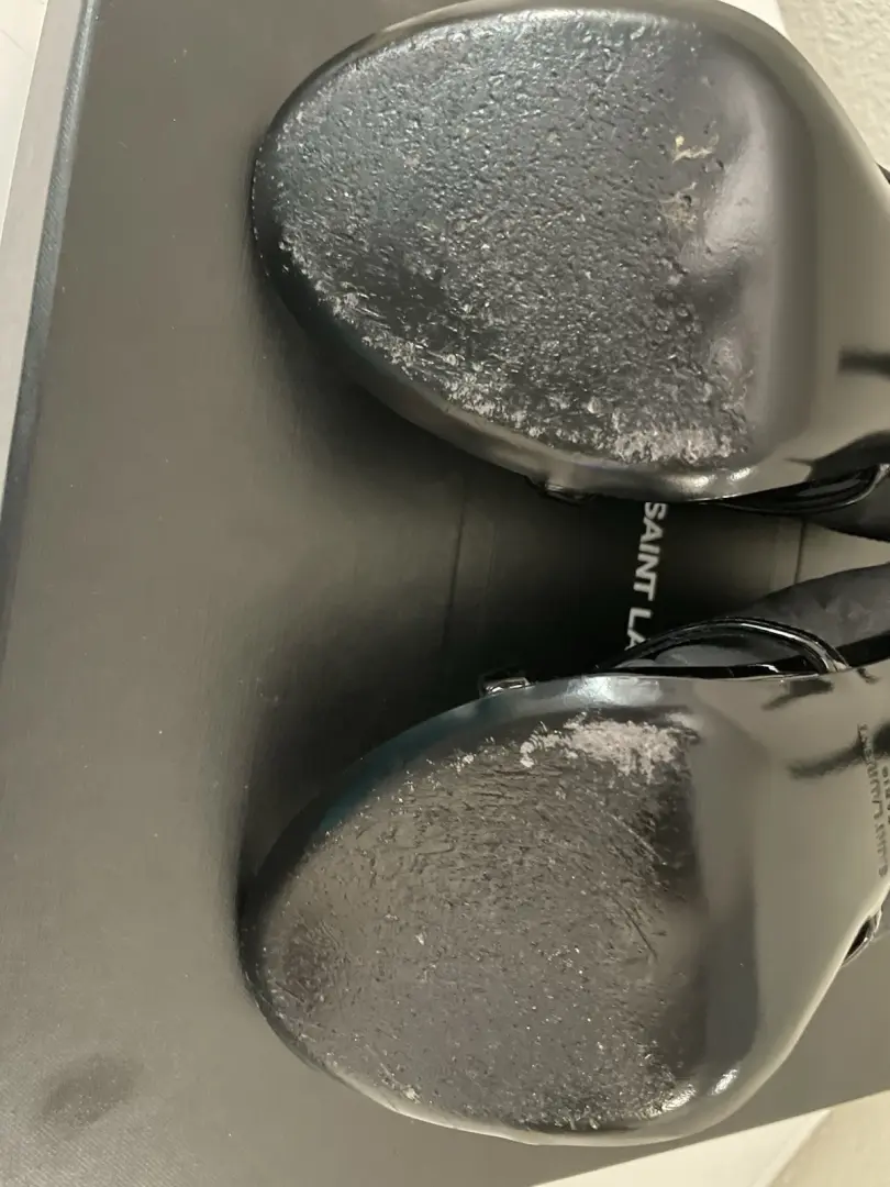 YSL Cassandra 凉鞋跟-