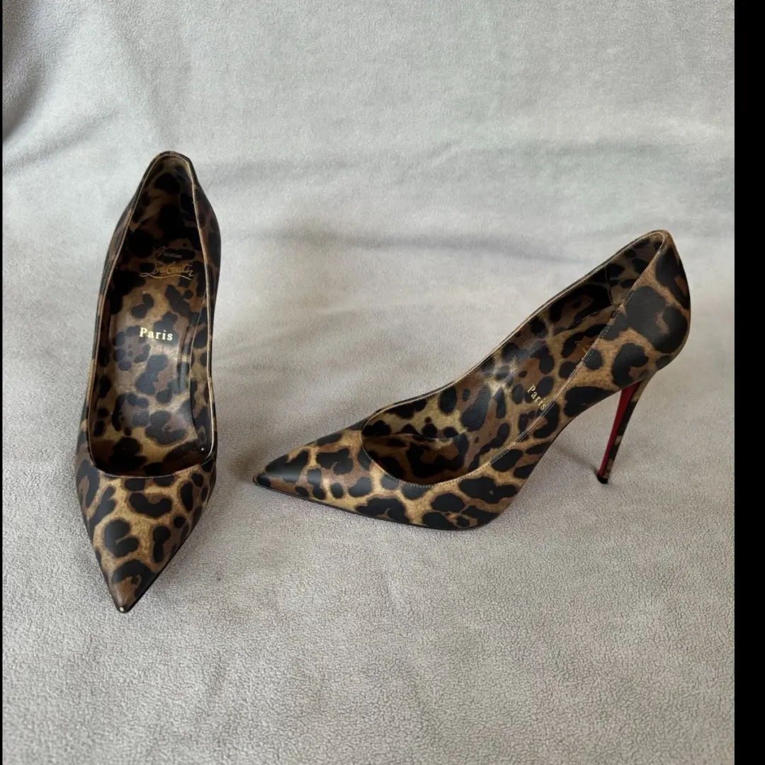 Christian Louboutin 棕色皮革动物印花尖头懒人鞋 10.5-