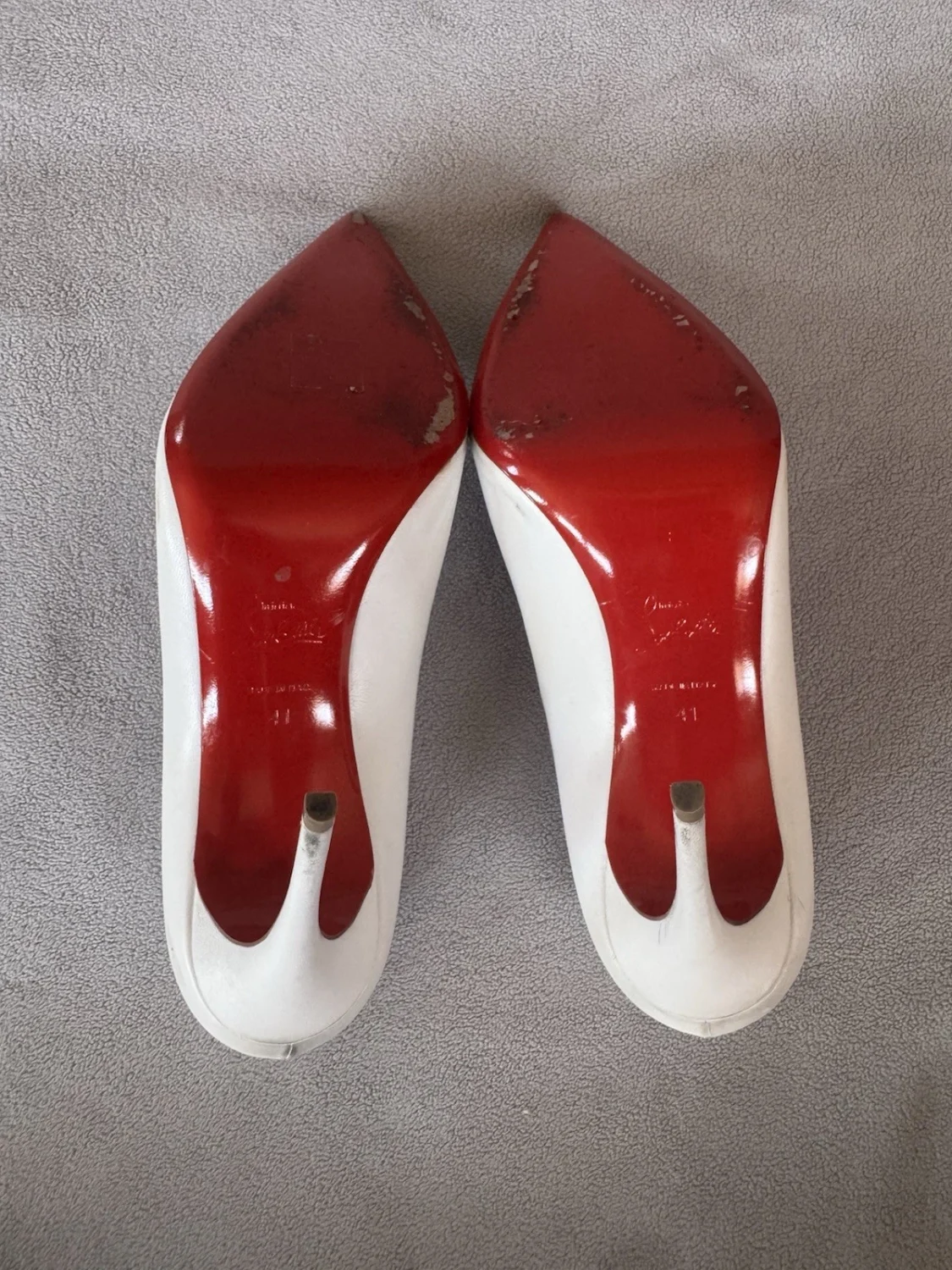 Christian Louboutin 白色皮革标志尖头懒人高跟鞋 11-