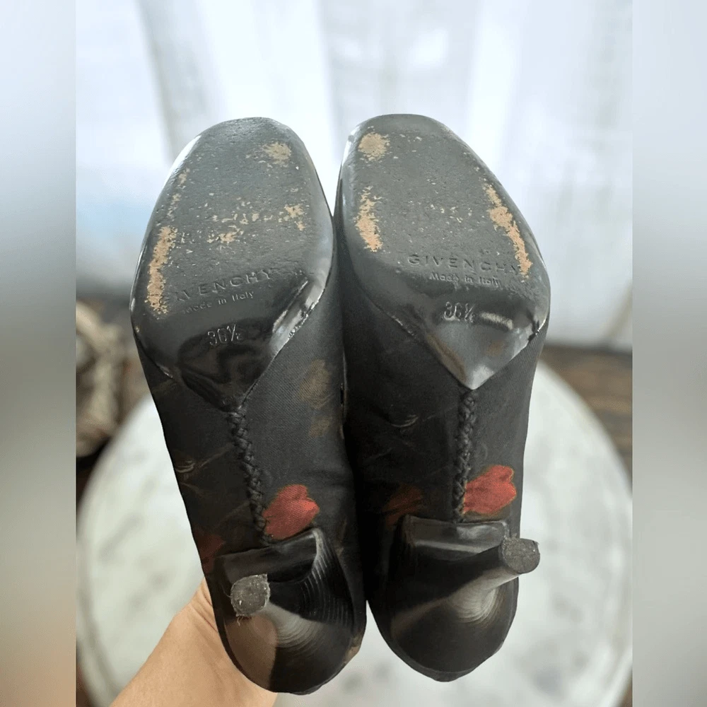 正品 GIVENCHY FLORAL PUMPS HEELS 尺码 36.5-