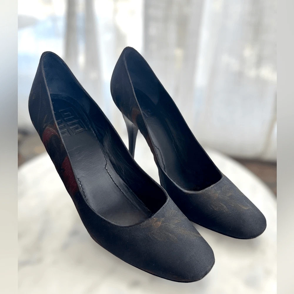 正品 GIVENCHY FLORAL PUMPS HEELS 尺码 36.5-
