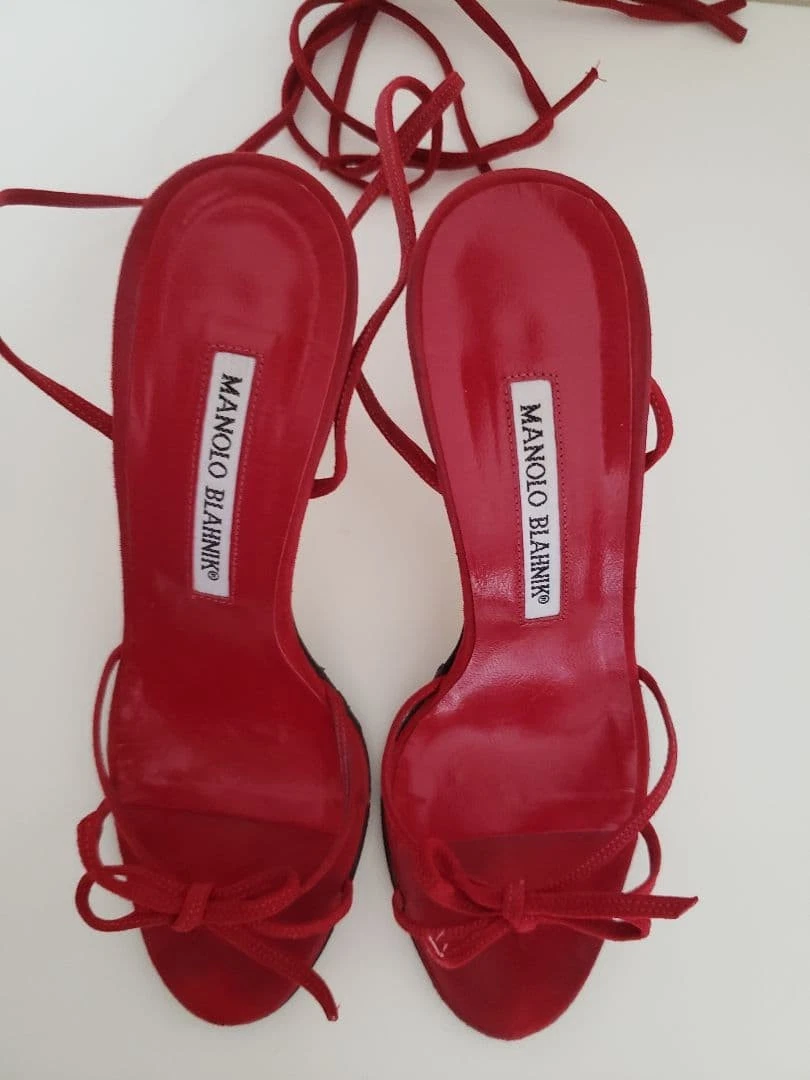 Manolo Blahnik 凉鞋 34.5 码 (22 厘米)-