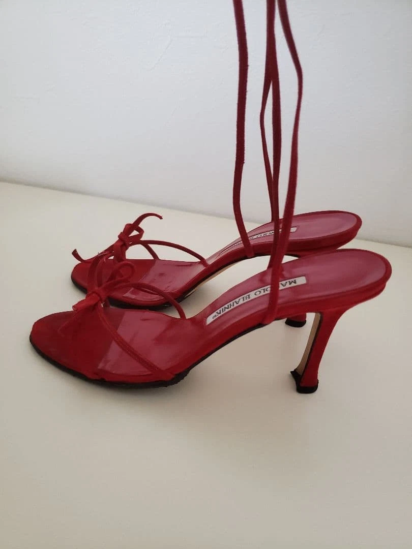 Manolo Blahnik 凉鞋 34.5 码 (22 厘米)-