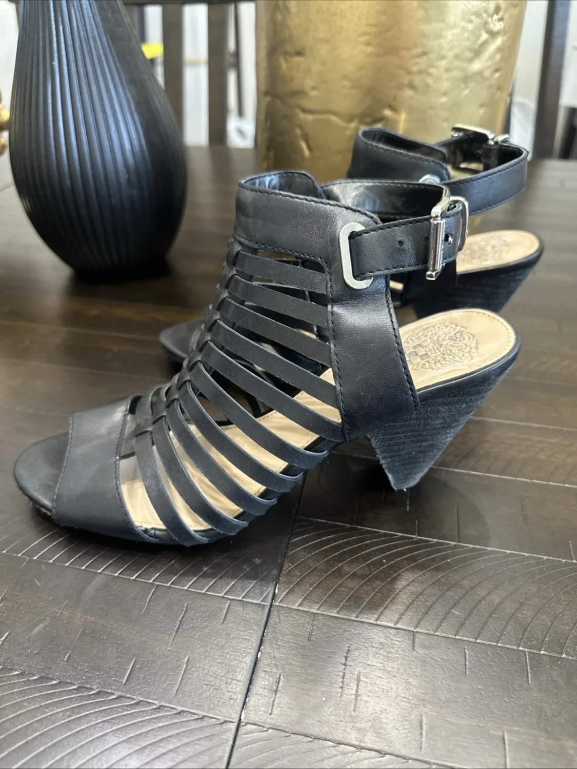 Vince Camuto 女式黑色绑带凉鞋高跟鞋 7.5 码-