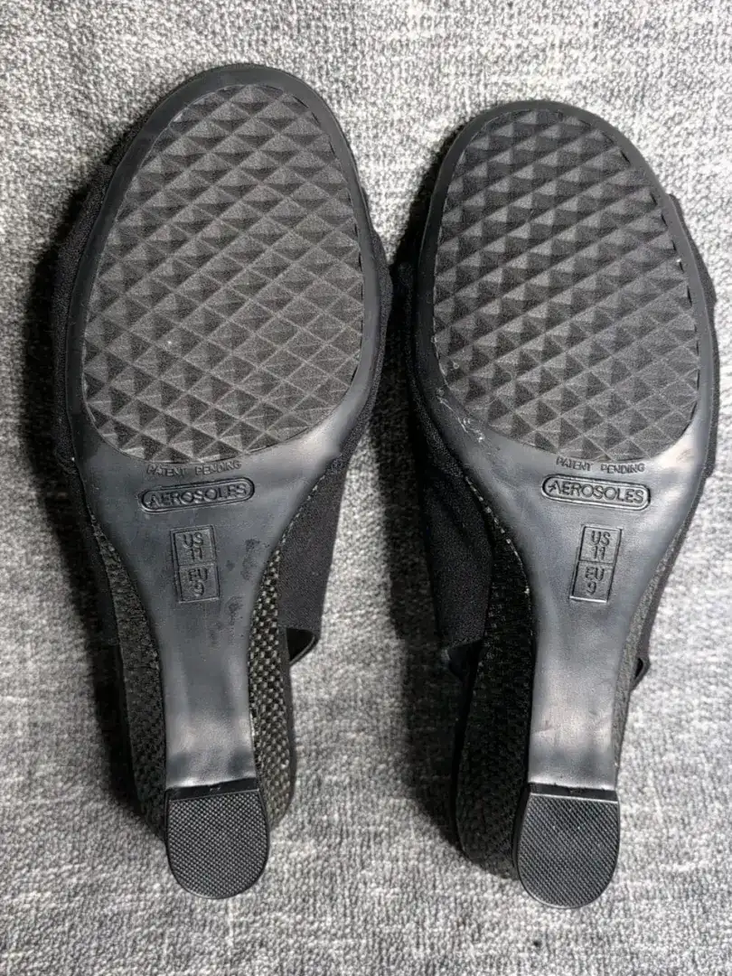 Aerosoles Heelrest 女式 11 M 露趾蝴蝶结露背被子楔形黑色禅宗-