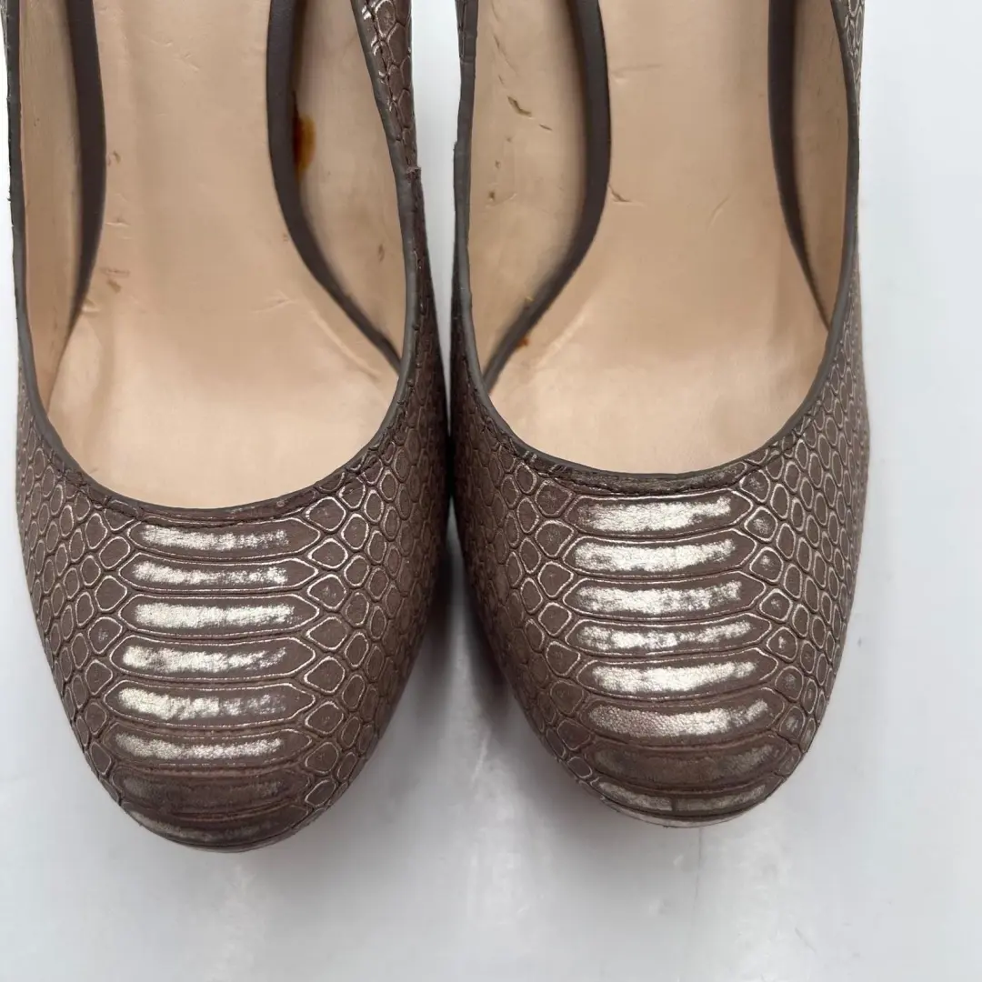 复古 Guess 女式 7.5M 码棕色皮革蛇皮厚底细高跟鞋-