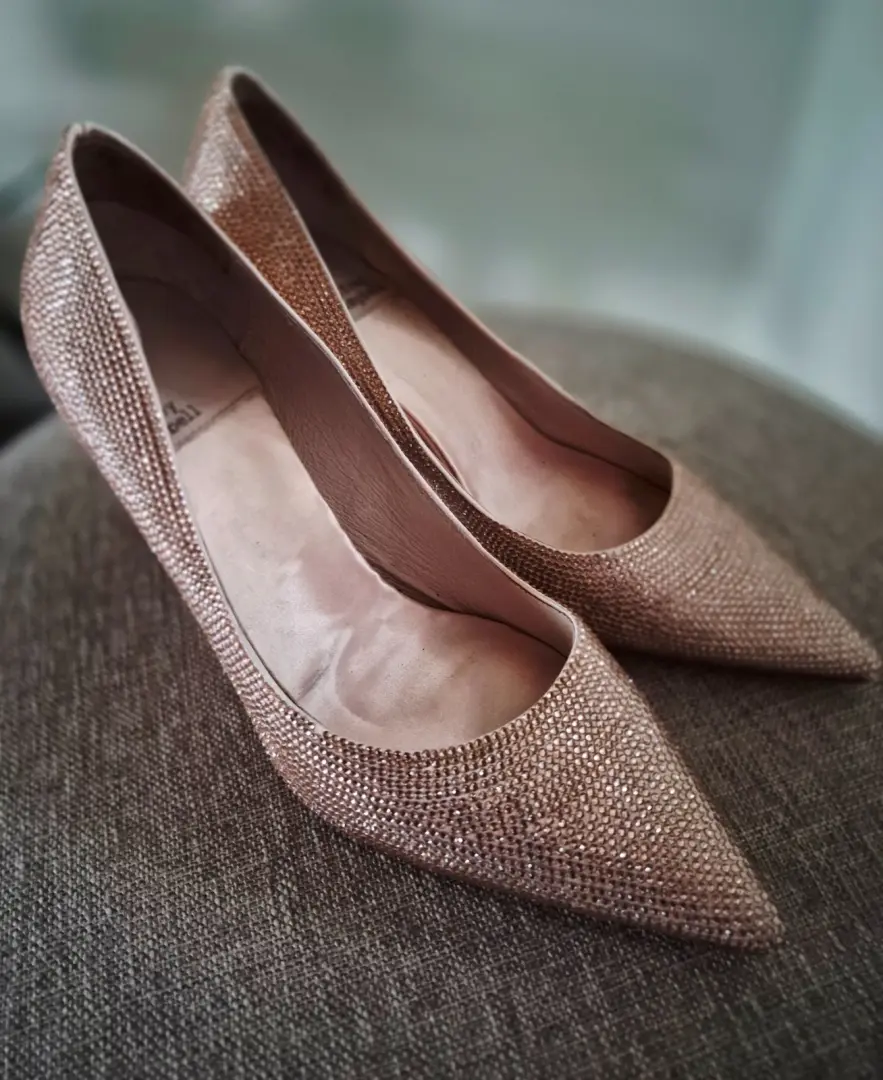 Jeffrey Campbell 装饰玫瑰金细高跟鞋 - 7.5 码-