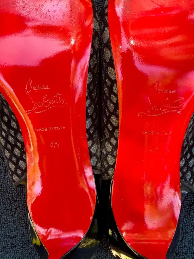 Christian Louboutin Bupendo 吊带 85 PVC 专利黑色蝴蝶结高跟鞋 EU 41-
