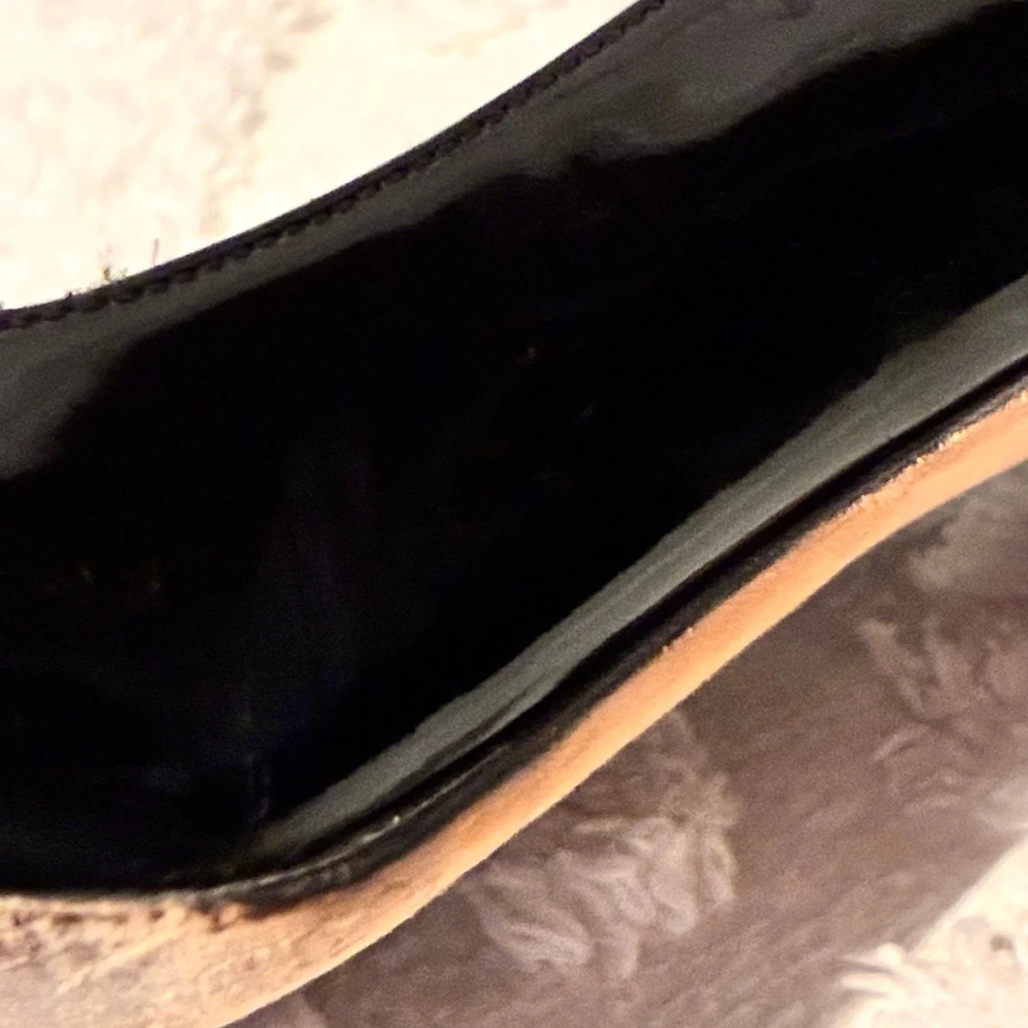 Kate Spade New York 漆皮蝴蝶结高跟鞋 7.5 码黑色意大利制造-