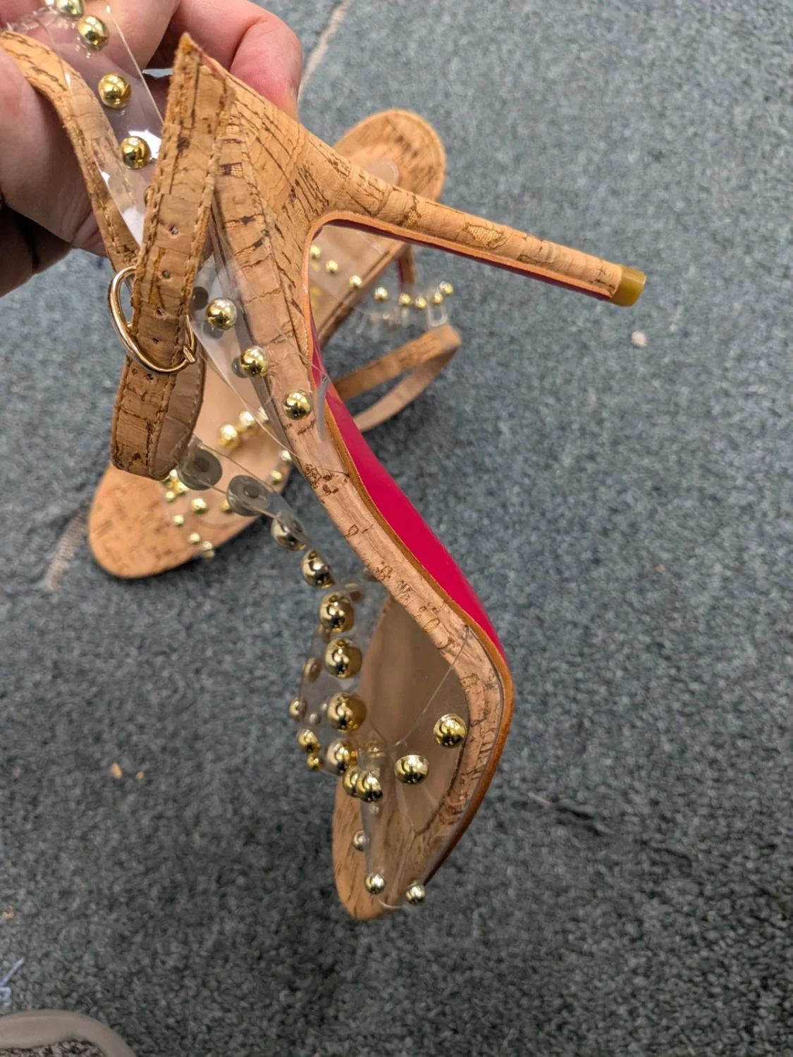 Christian Laboutin Faridaravie 踝带凉鞋 鞋跟 串珠 38 美国 7.5-