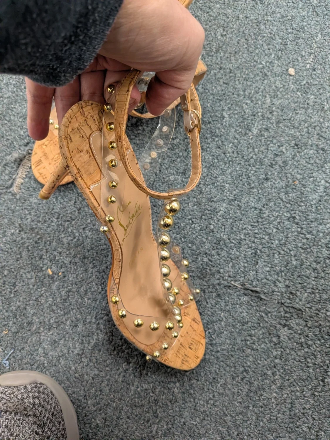 Christian Laboutin Faridaravie 踝带凉鞋 鞋跟 串珠 38 美国 7.5-