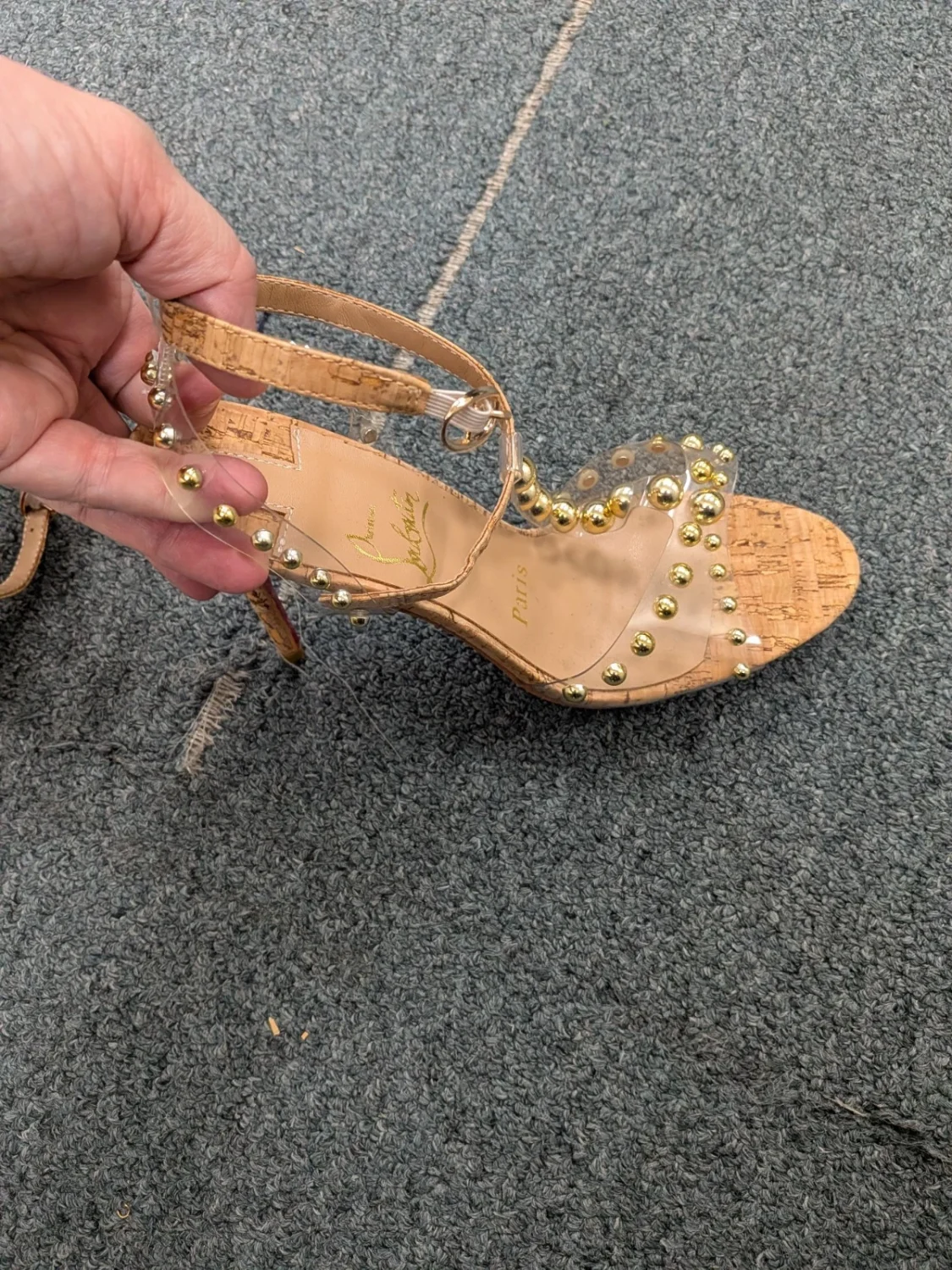 Christian Laboutin Faridaravie 踝带凉鞋 鞋跟 串珠 38 美国 7.5-