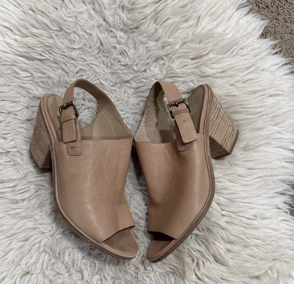 EILEEN FISHER Glance 天然 Vachetta 皮革露趾露跟短靴 10-