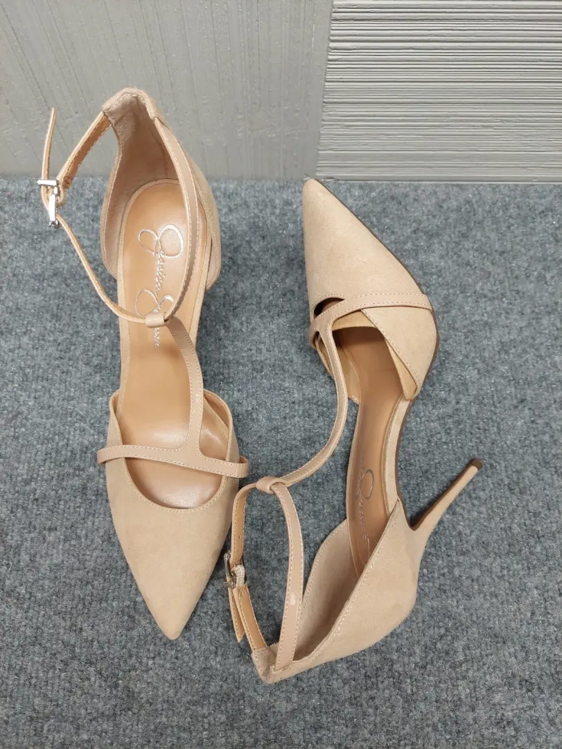 Jessica Simpson 女式浅口鞋 9.5 米色 T 带尖头细跟 City-