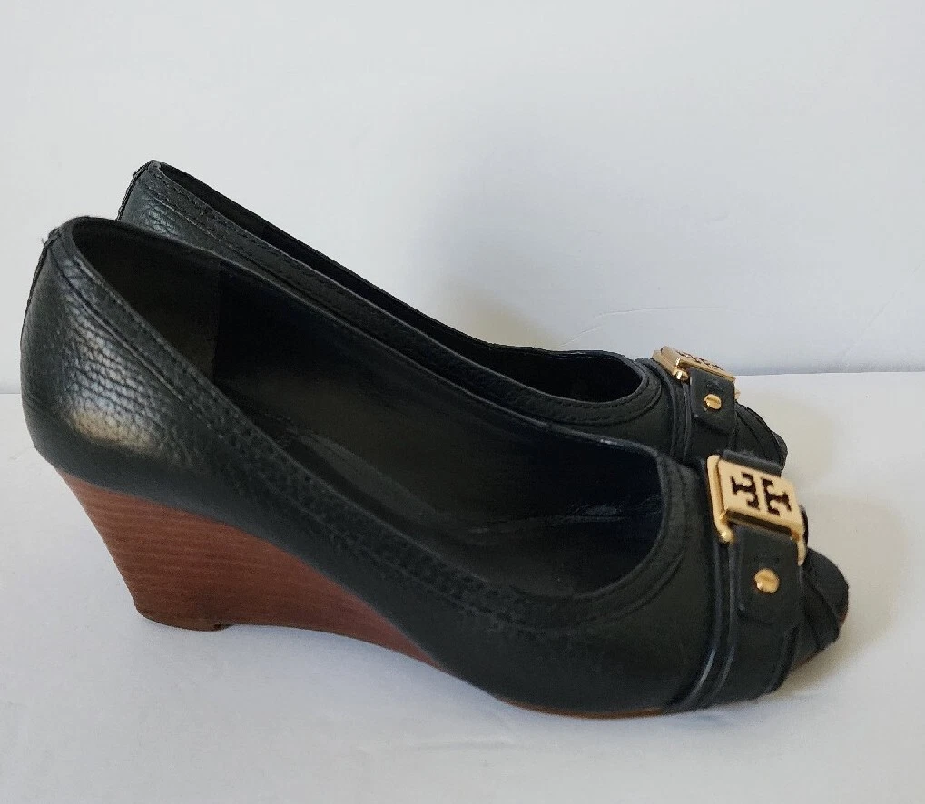 Tory Burch Carnell 女式楔形海军蓝方形标志皮革露趾鞋 5.5-