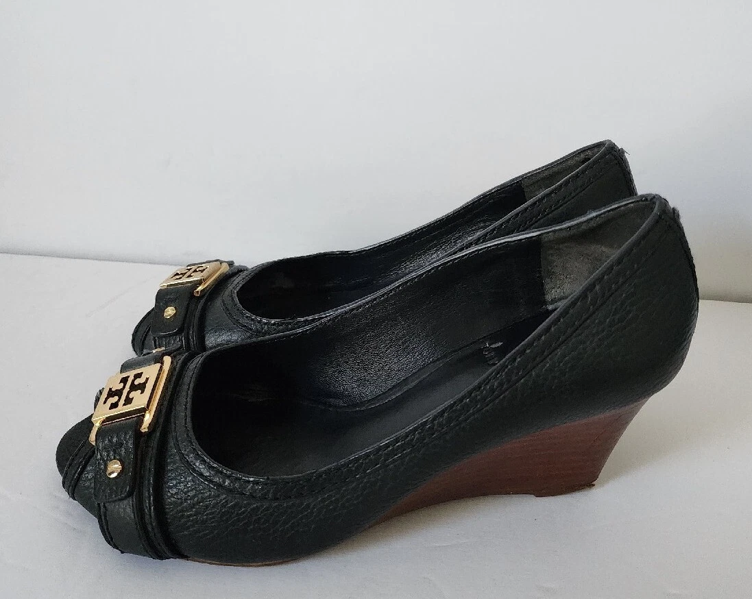 Tory Burch Carnell 女式楔形海军蓝方形标志皮革露趾鞋 5.5-