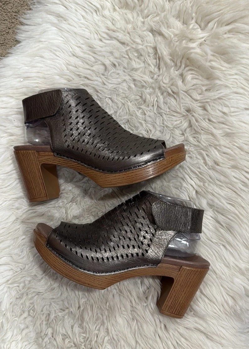 Dansko 女式 Danae 露背凉鞋锡 Nappa 尺码 40 EU 9.5/10 US-