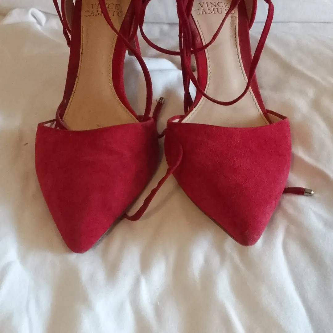 Vince Camuto 红色麂皮绒绑带尖头系带高跟鞋 7.5-