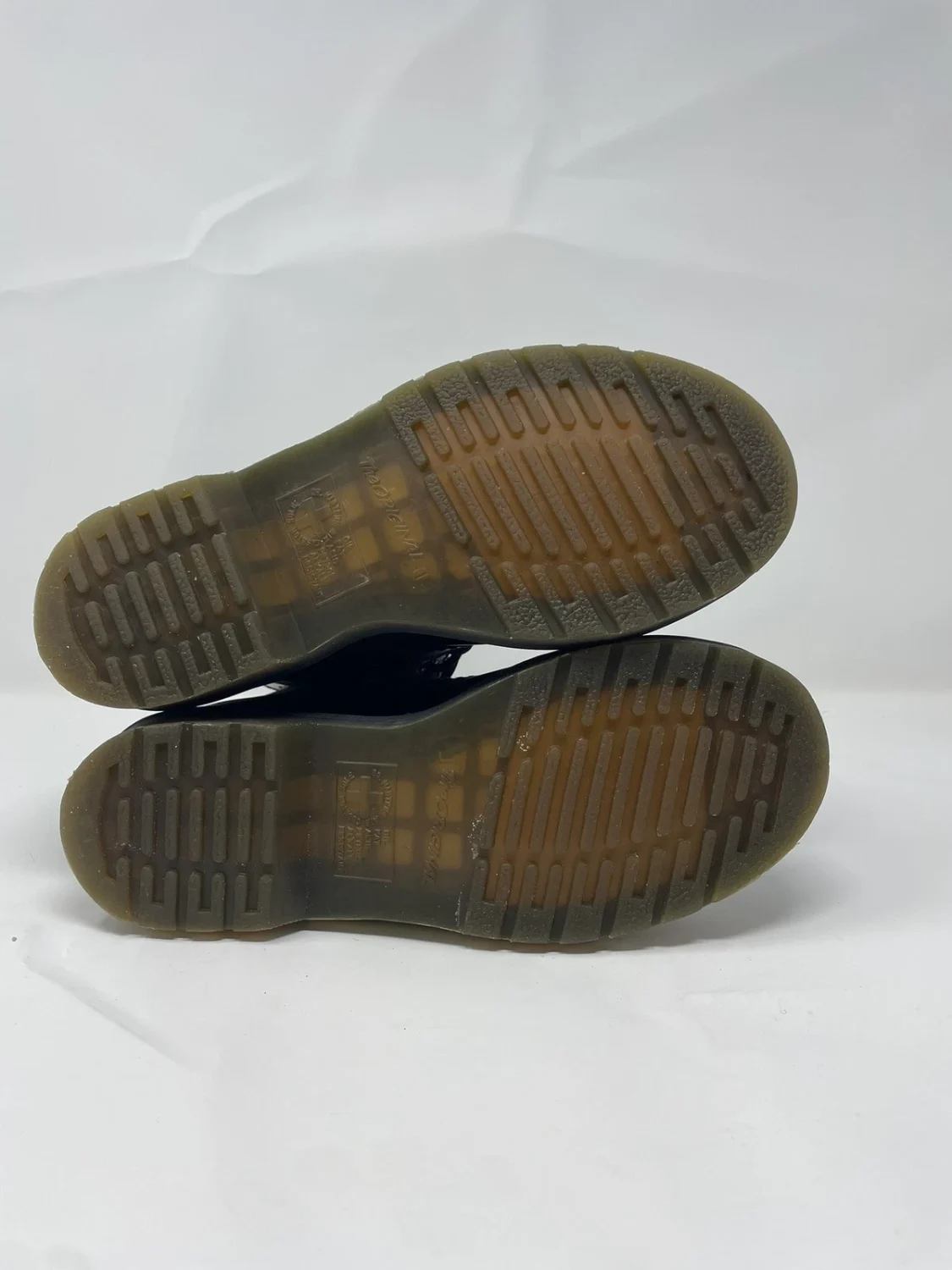 Dr.Martens 8孔短靴黑色-