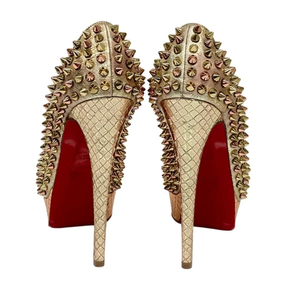 Christian Louboutin 鞋跟高跟鞋凉鞋 EU:35.5 US:5.5 金色皮革钉钉镶嵌-