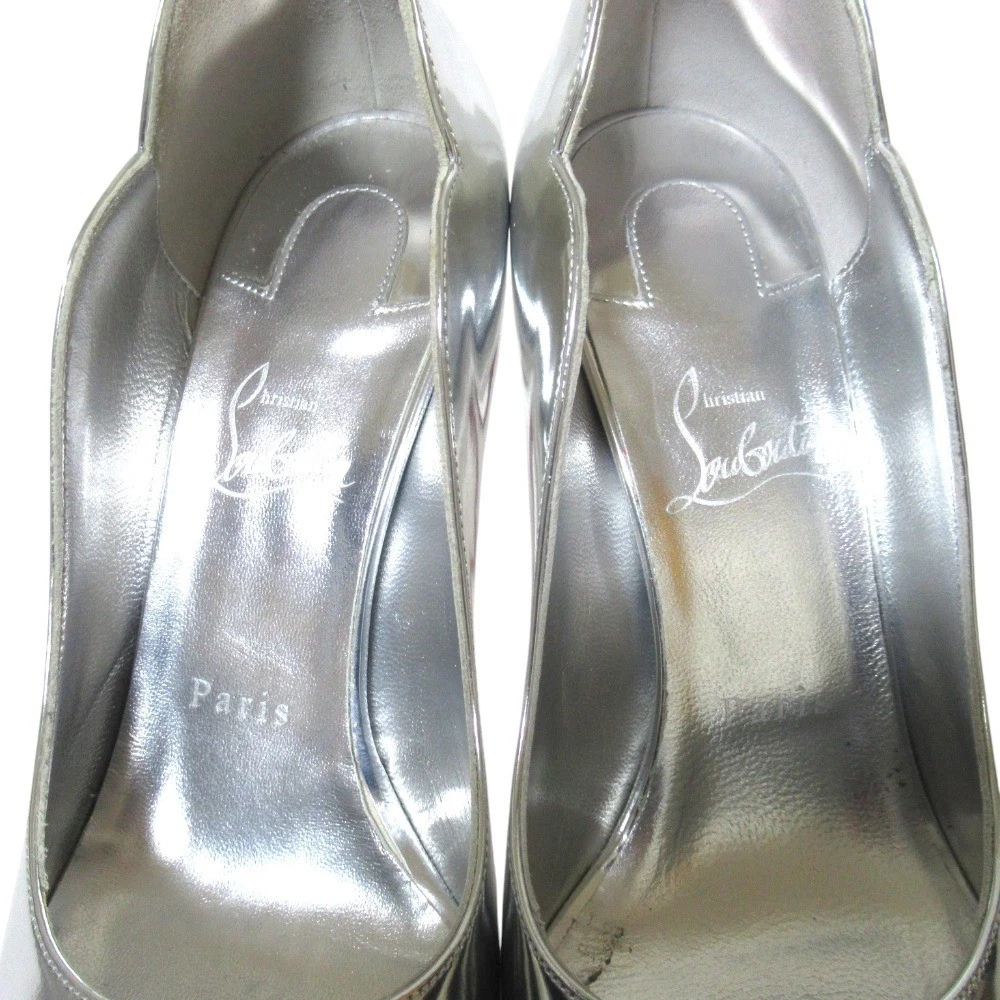 Christian Louboutin Hot Chick 120 鞋跟高跟鞋凉鞋 EU:39 美国:9 银色皮革-