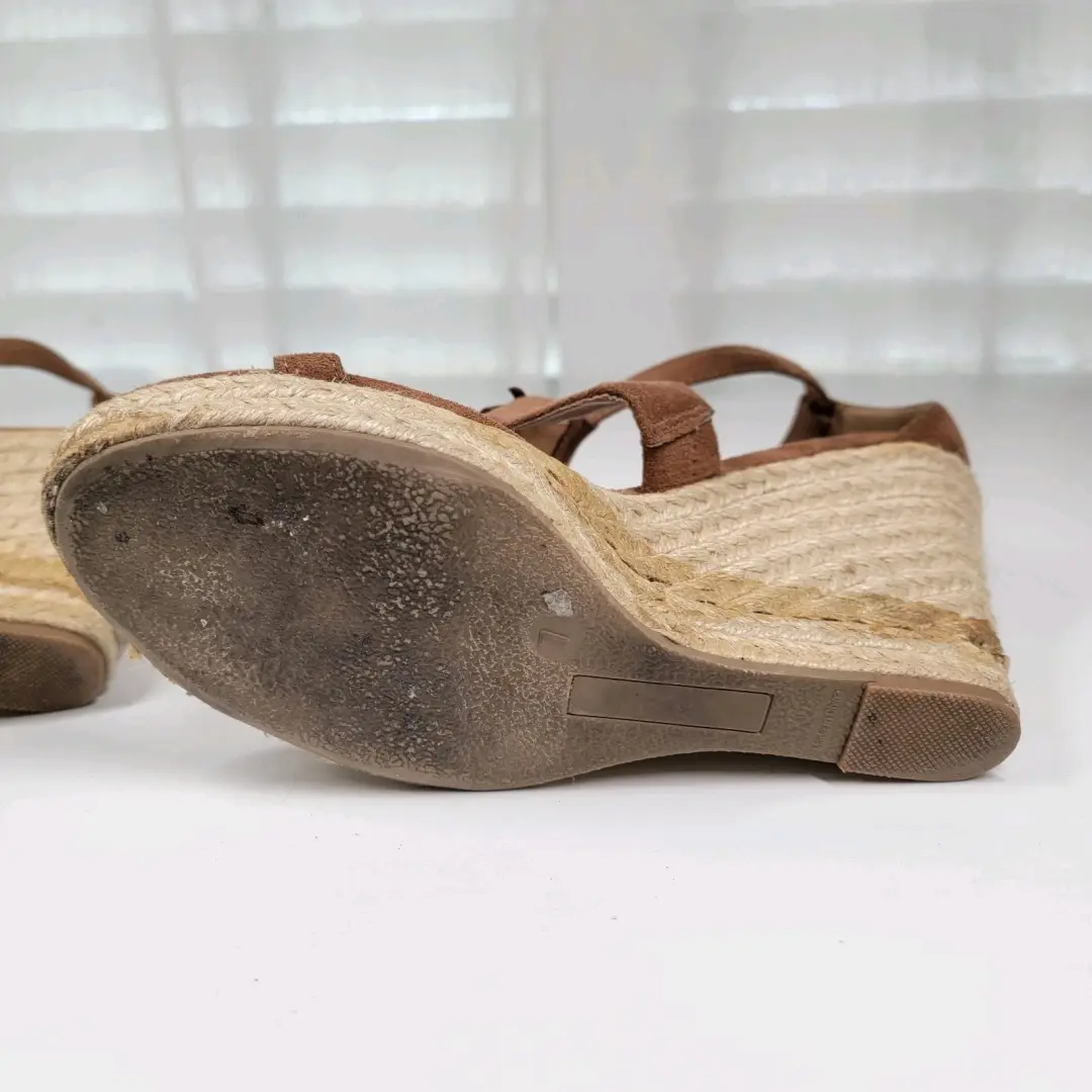 Maurices Belia 棕色软木楔形高跟鞋凉鞋条纹人造皮革 7 M 鞋-