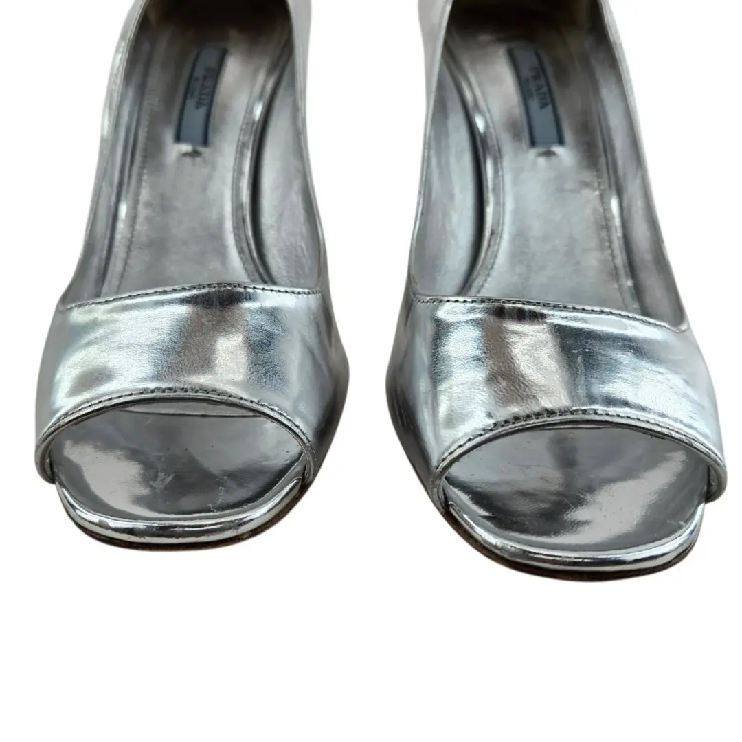 Prada Pumps 女式 8.5 38.5 正品金属银色皮革方跟露趾-