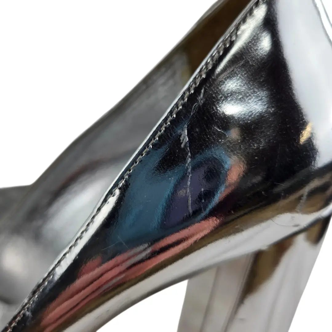Prada Pumps 女式 8.5 38.5 正品金属银色皮革方跟露趾-