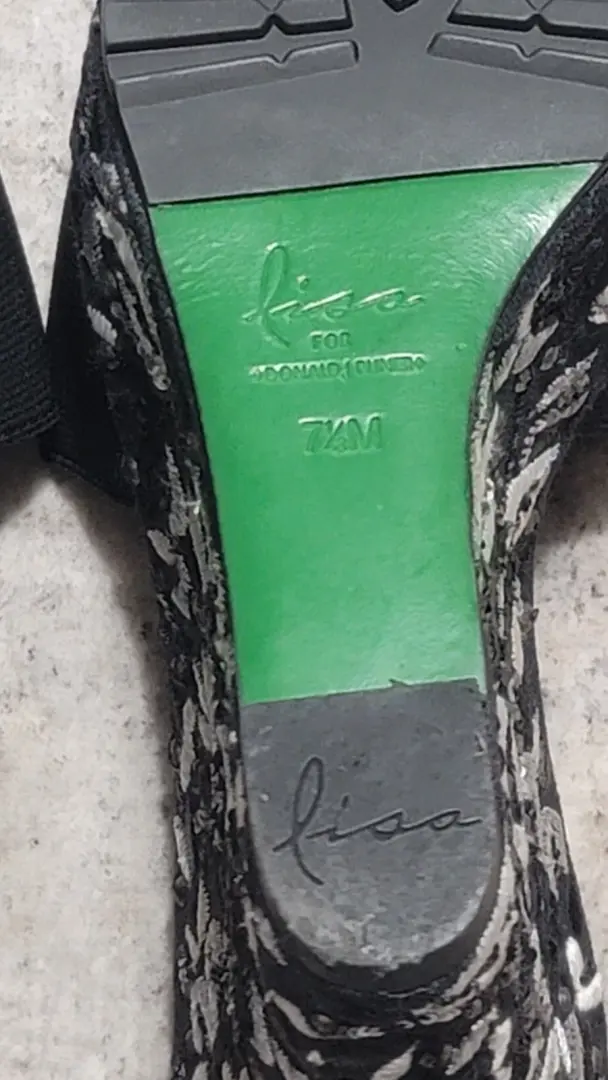 Lisa For Donald J Pliner 女式 Kalee 黑色楔形高跟鞋 7.5 M 码-