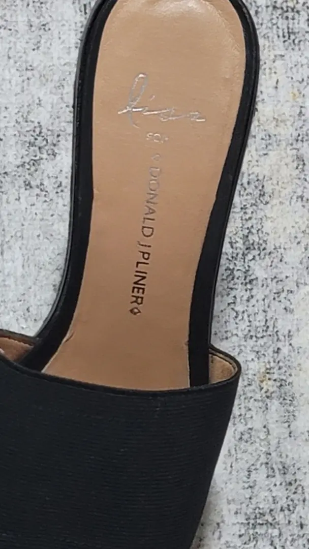 Lisa For Donald J Pliner 女式 Kalee 黑色楔形高跟鞋 7.5 M 码-