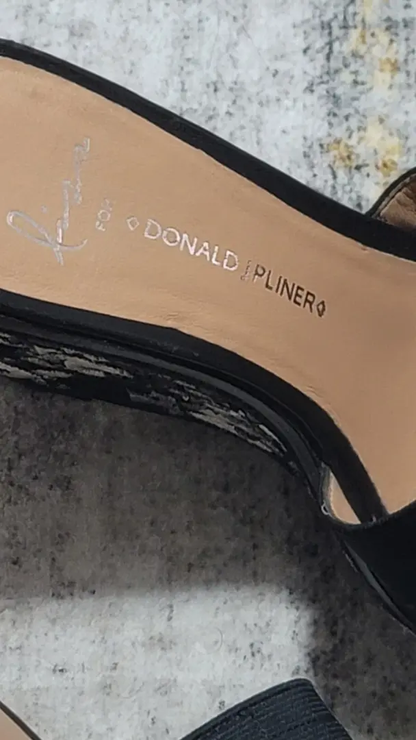 Lisa For Donald J Pliner 女式 Kalee 黑色楔形高跟鞋 7.5 M 码-