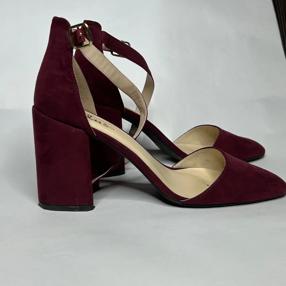 Lulus 女式 SZ 11 勃艮第人造麂皮绒尖头踝带粗跟-