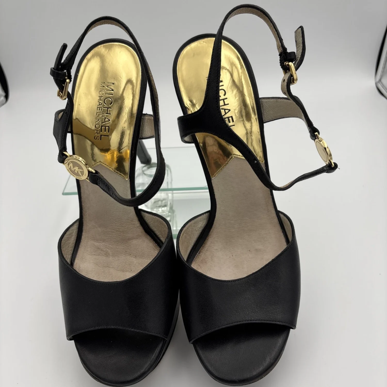 MICHAEL Kors 黑色皮革厚底细高跟鞋凉鞋金色吊坠 9 M-