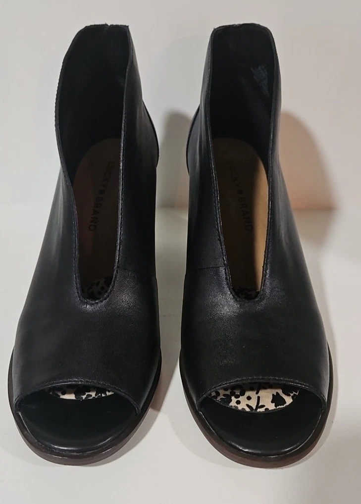 Lucky Brand 黑色皮革踝靴女式方跟短靴带盒 8.5-