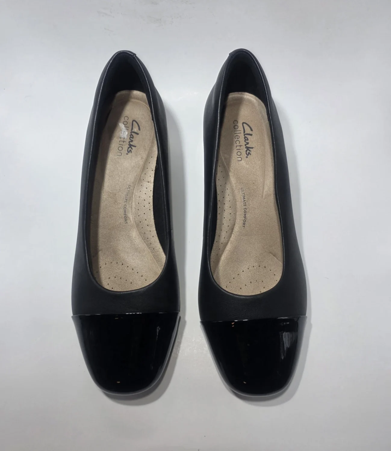 Clarks Collection – 皮革鞋头粗跟高跟鞋 9 码-