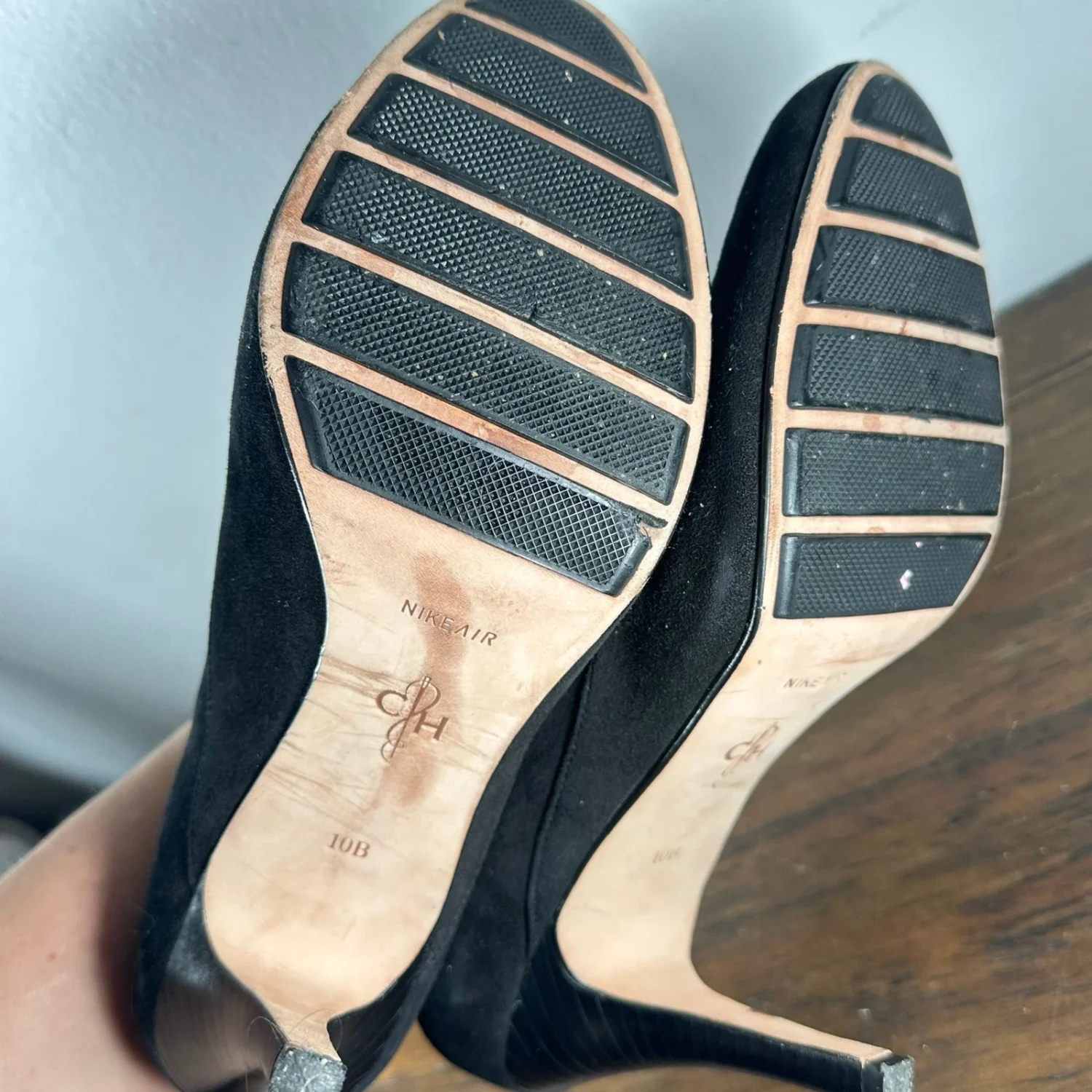 COLE HAAN Talia Gore 黑色麂皮绒皮革高跟短靴女式 10B-