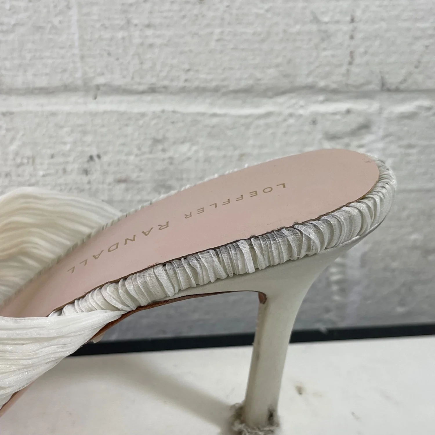 Loeffler Randall Penny 白色结褶蝴蝶结高跟鞋凉鞋女式 8.5 码-