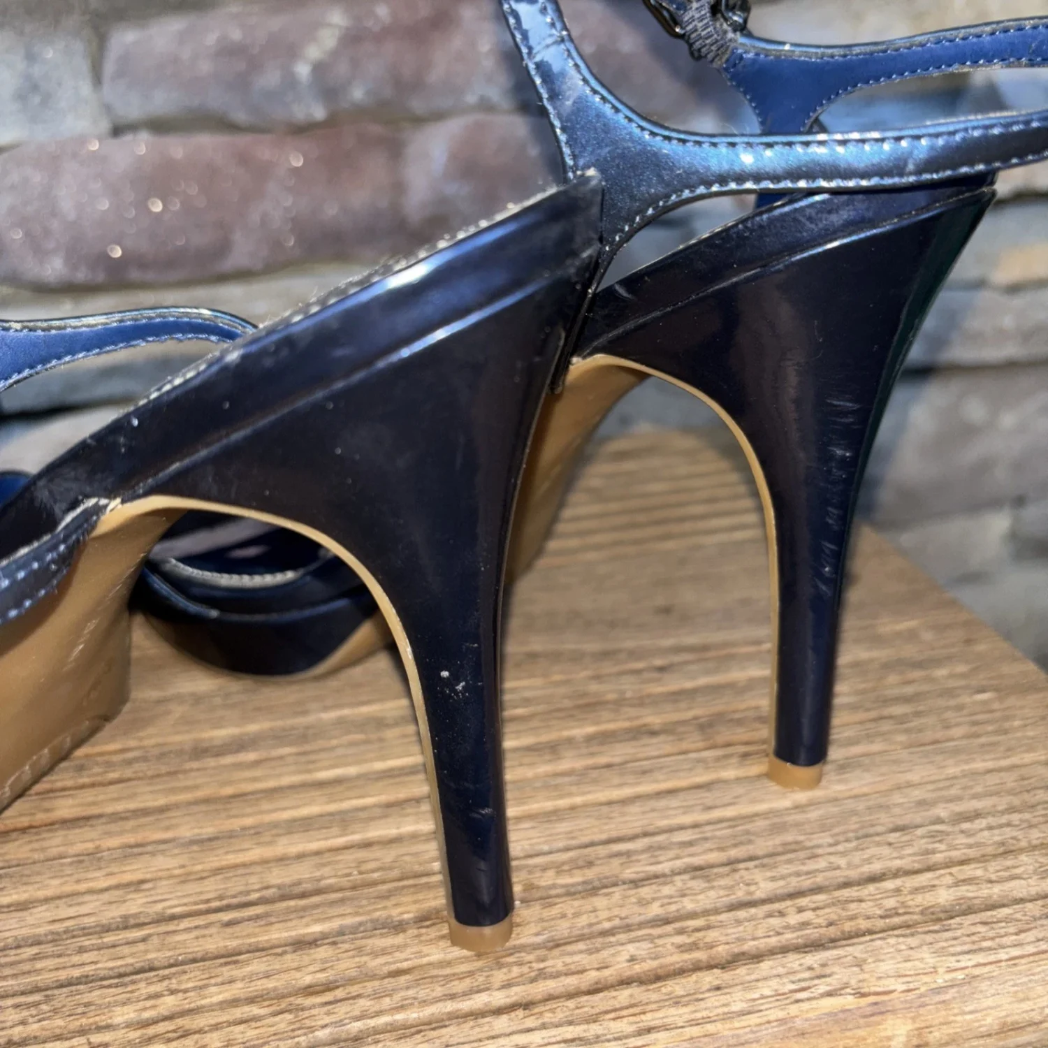 GB Gianni Bini 优雅 Colbalt 蓝色高跟鞋女式 10M 码-