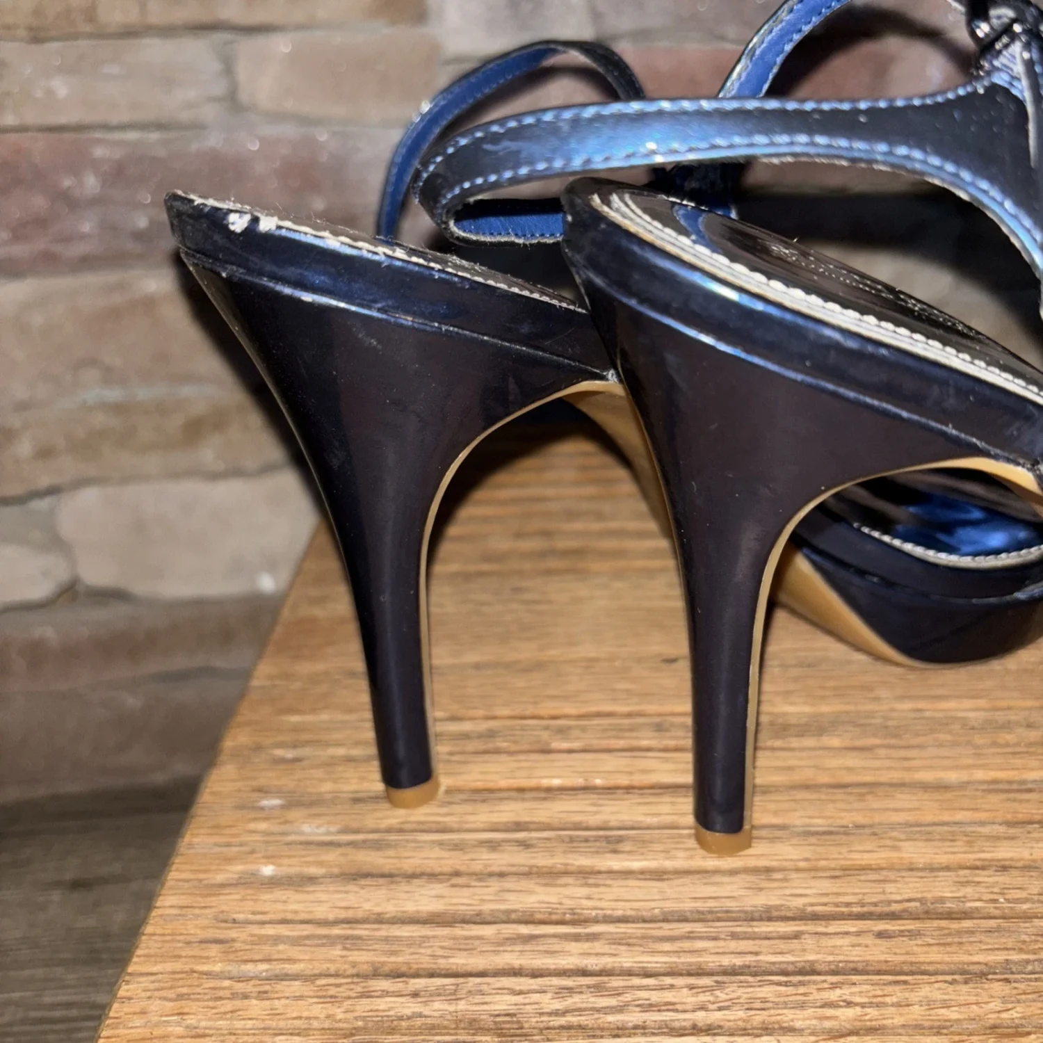 GB Gianni Bini 优雅 Colbalt 蓝色高跟鞋女式 10M 码-