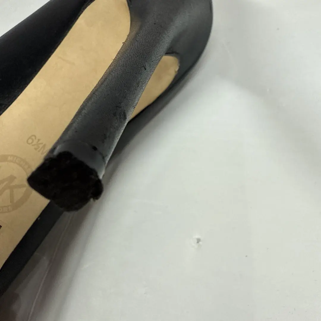 Michael Kors 皮革 6.5 黑色 Hamilton Platform Pump 细高跟鞋。-