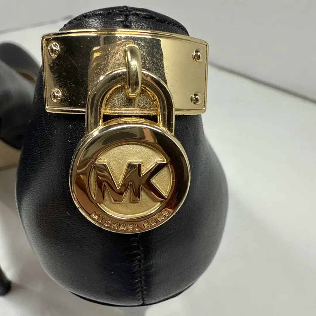 Michael Kors 皮革 6.5 黑色 Hamilton Platform Pump 细高跟鞋。-