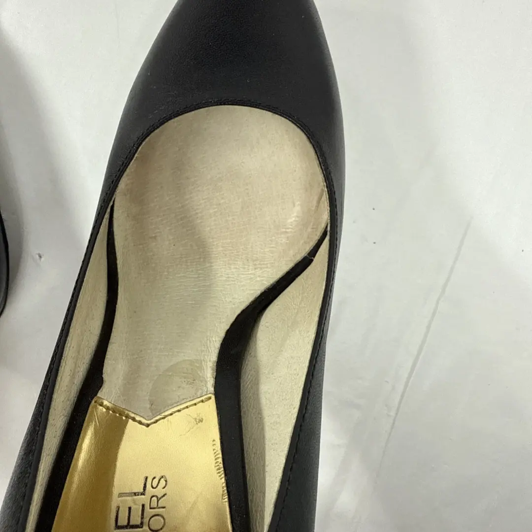 Michael Kors 皮革 6.5 黑色 Hamilton Platform Pump 细高跟鞋。-