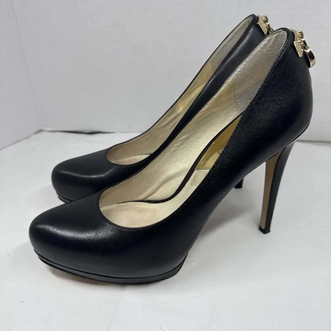 Michael Kors 皮革 6.5 黑色 Hamilton Platform Pump 细高跟鞋。-