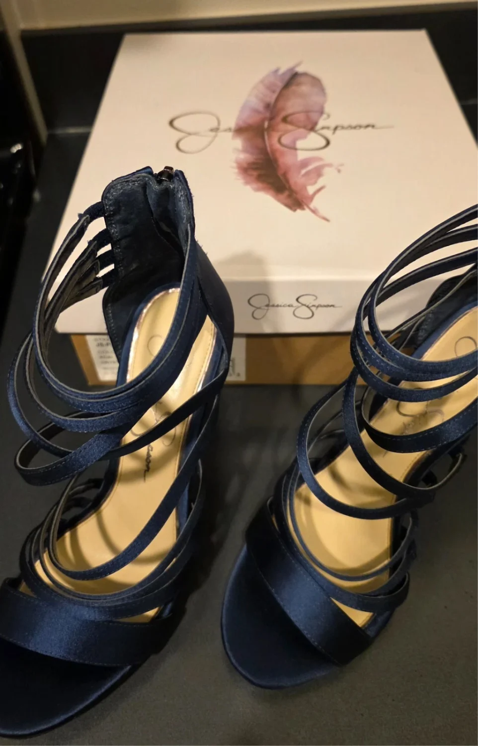 JESSICA SIMPSON 海军蓝 PALKAYA Acai 水晶缎面细高跟鞋露趾拉链高跟鞋 6.5-