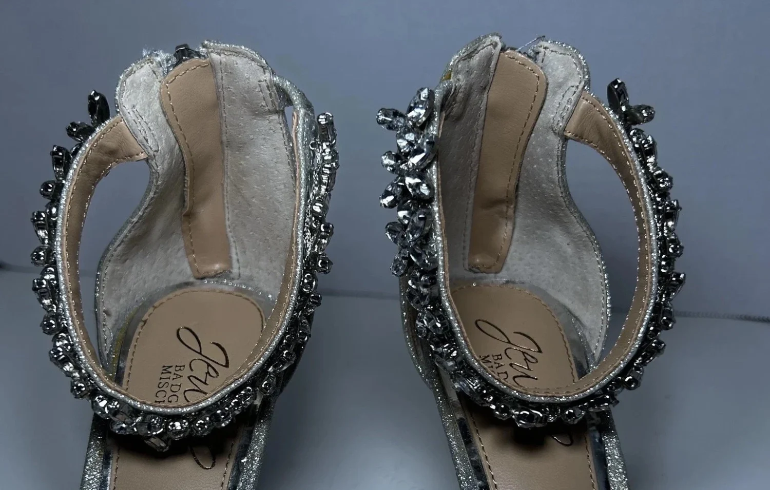 Jewel Badgley Mischka 鞋女式 5 码银色闪光水钻踝带-