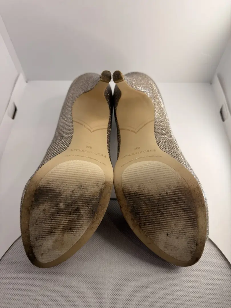 MAKE BEST OFFER | Enzo Angiolini Eademario 金色闪光露趾高跟鞋 8 码-